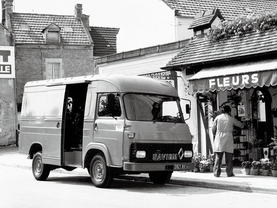  Saviem SG2 Super Goelette Van 1979 года  (фото 4 из 4)